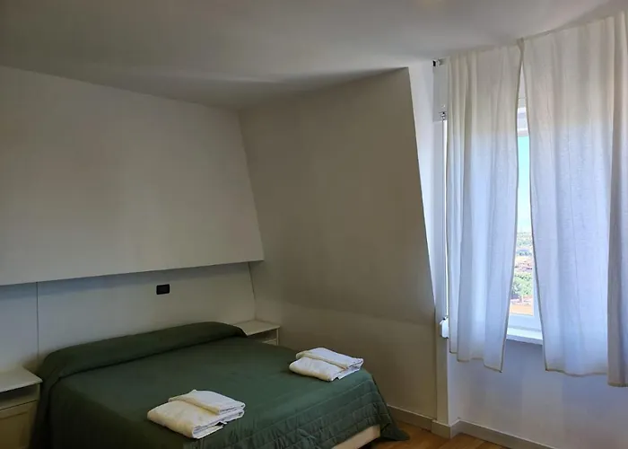 Alojamento de Acomodação e Pequeno-almoço Santa Rita San Giovanni Rotondo